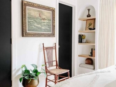 Shelf - Living room