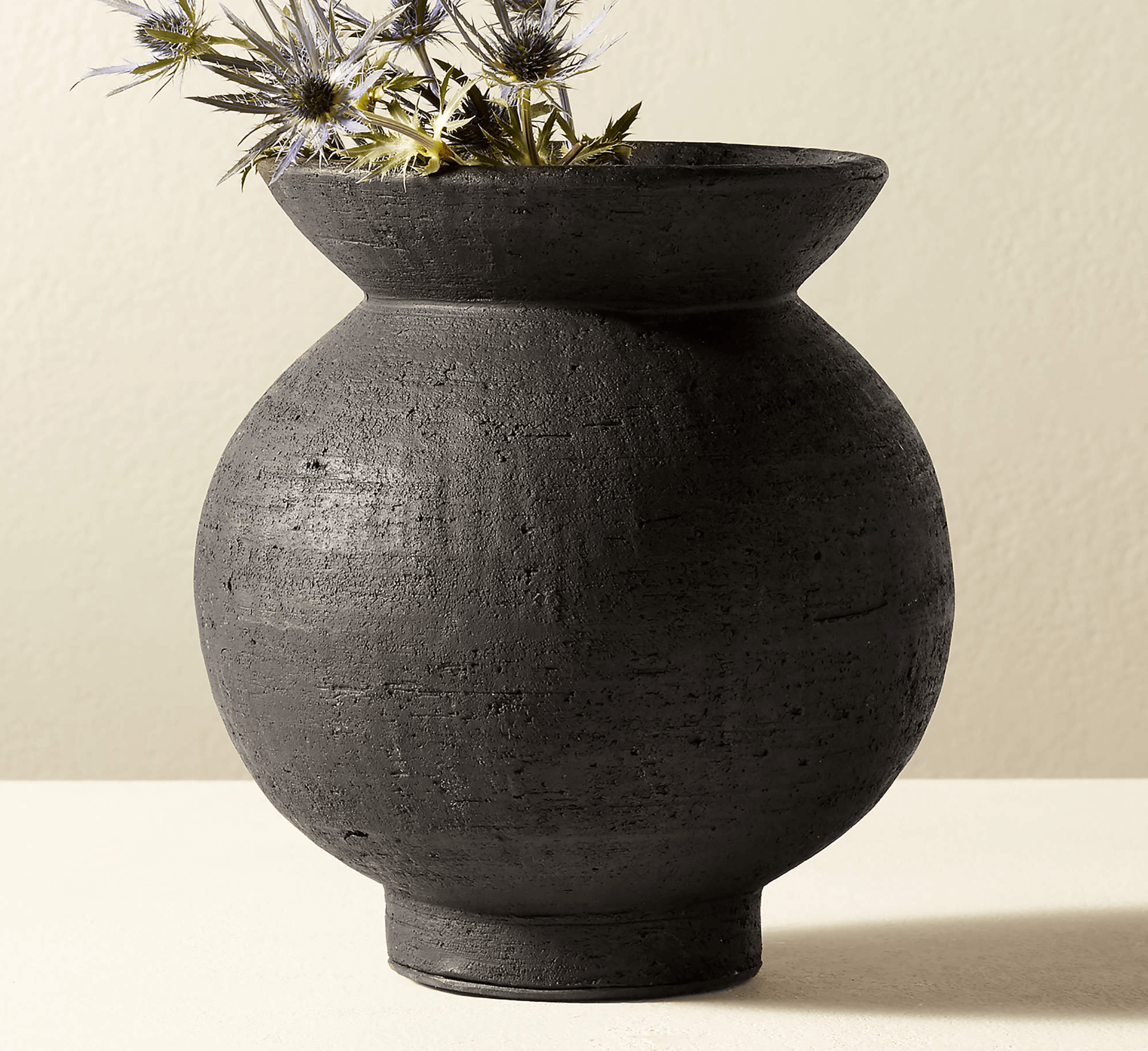 Vase - Black