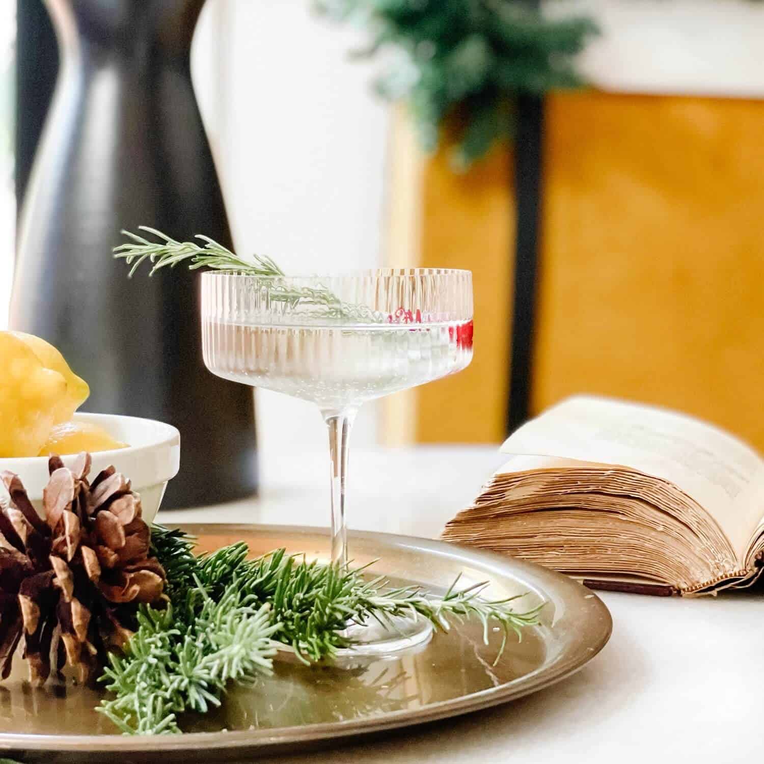 Rosemary Gin Fix mocktail