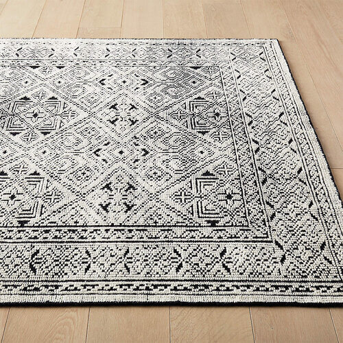 raumont-handknotted-black-detailed-rug.jpg