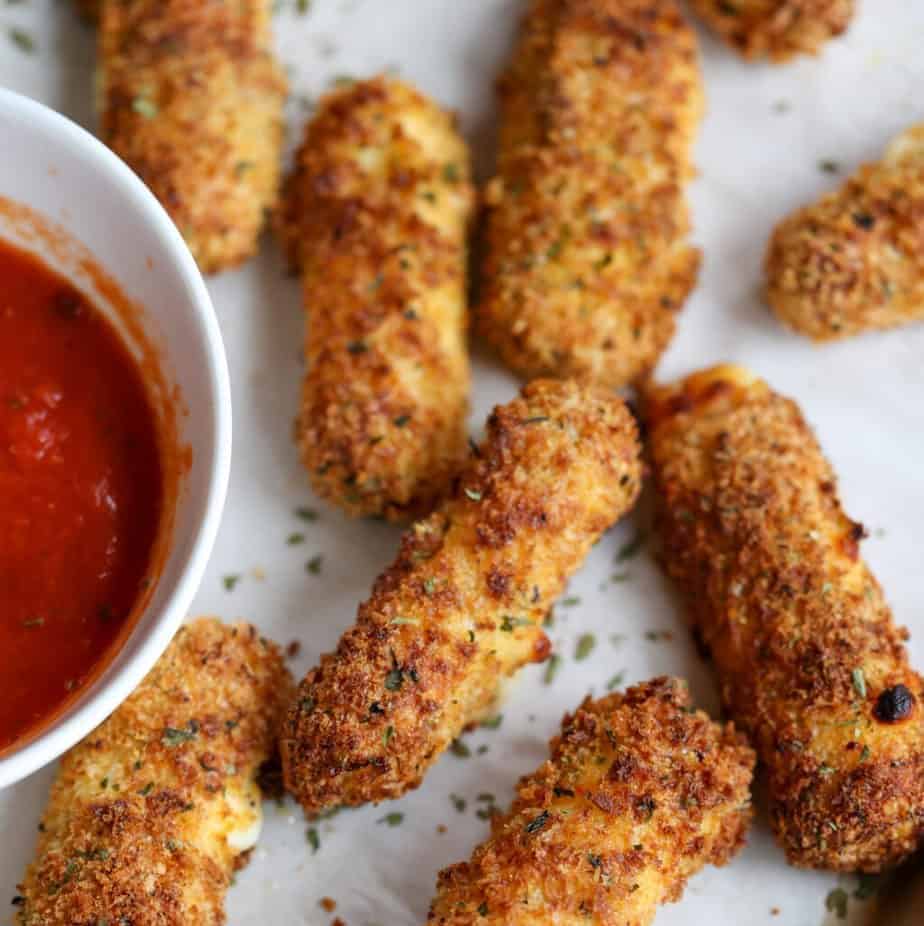 Air Fryer Mozzarella Sticks 1 1024x1536 1 Edited