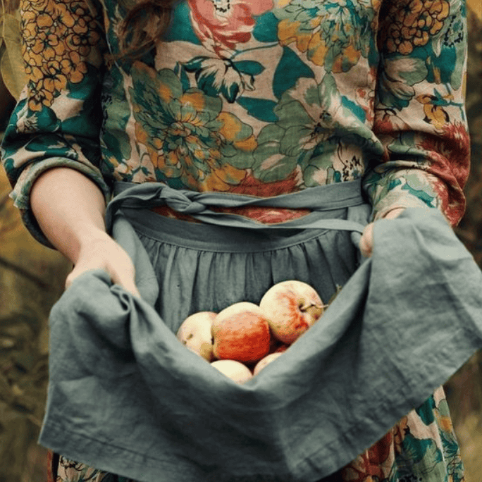 How long does it take to grow an apple tree