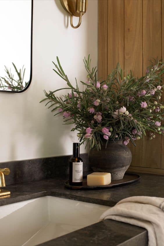 How to Decorate Your Bathroom Counter Like a Pro